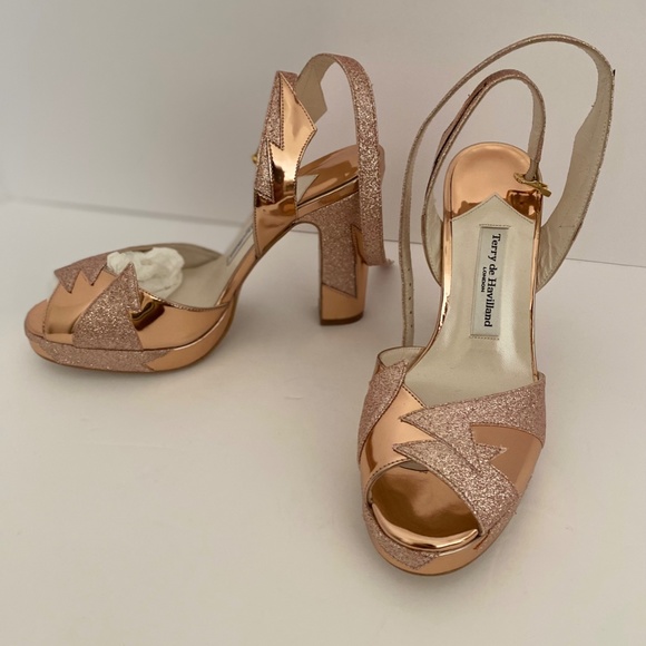 Terry de Havilland High Heels - Picture 2 of 6